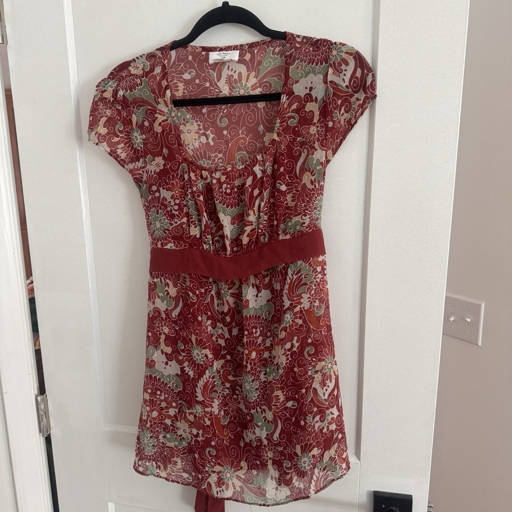 Two Hearts Maternity Dress Tunic Top Size M Red Floral Print Short‎ Tie Waist